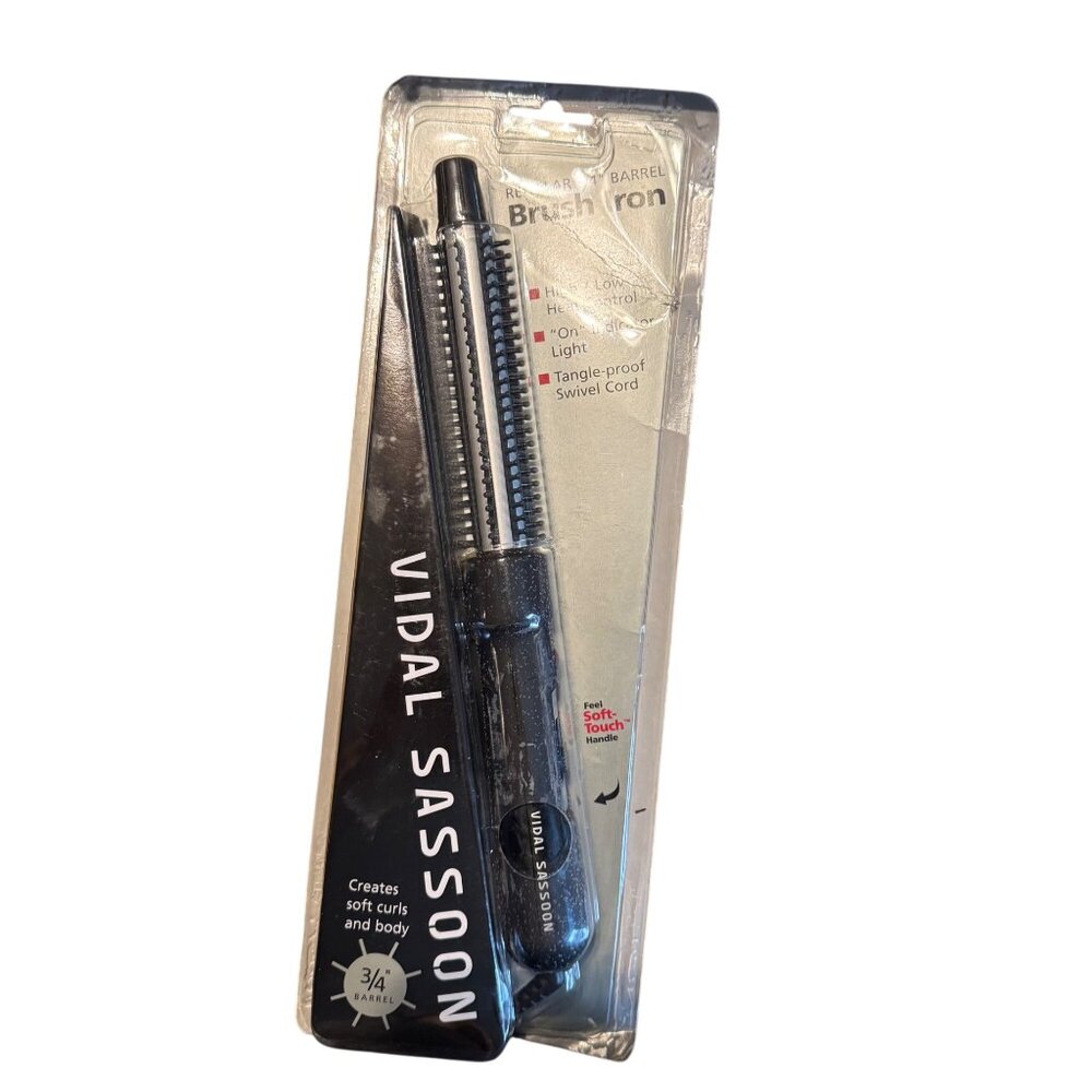 Vidal Sassoon Brush Iron 3/4" Barrel‎ Soft-Touch Handle Tangle-Proof Swivel Cord